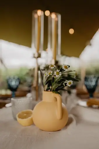Henkelvase Gelb